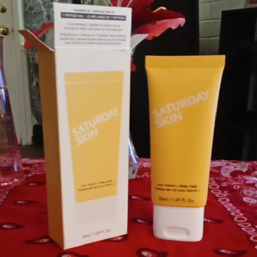 Saturday Skin Yellow Face Mask